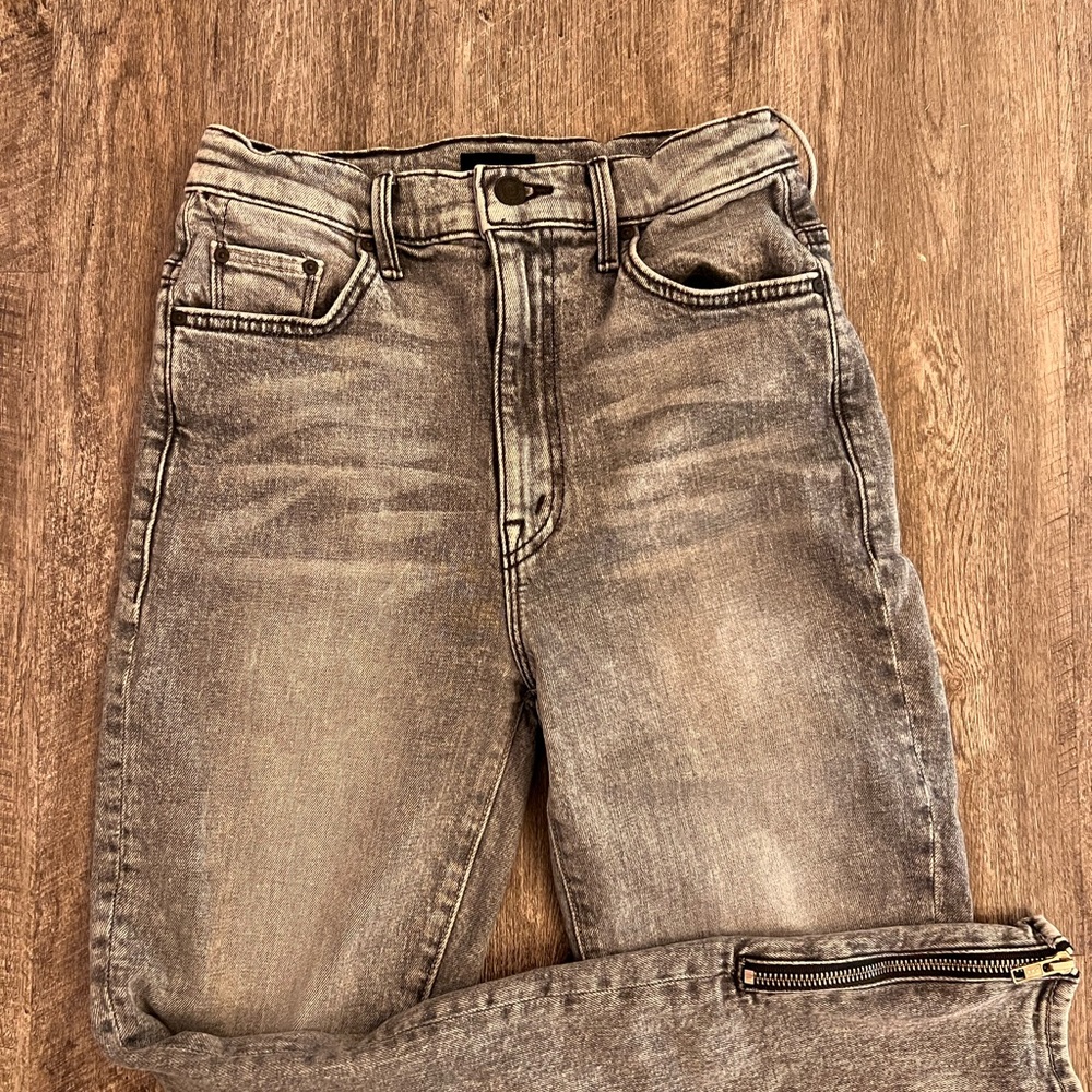 Mother jeans size 26. The swooner. Gray. Perfect condition